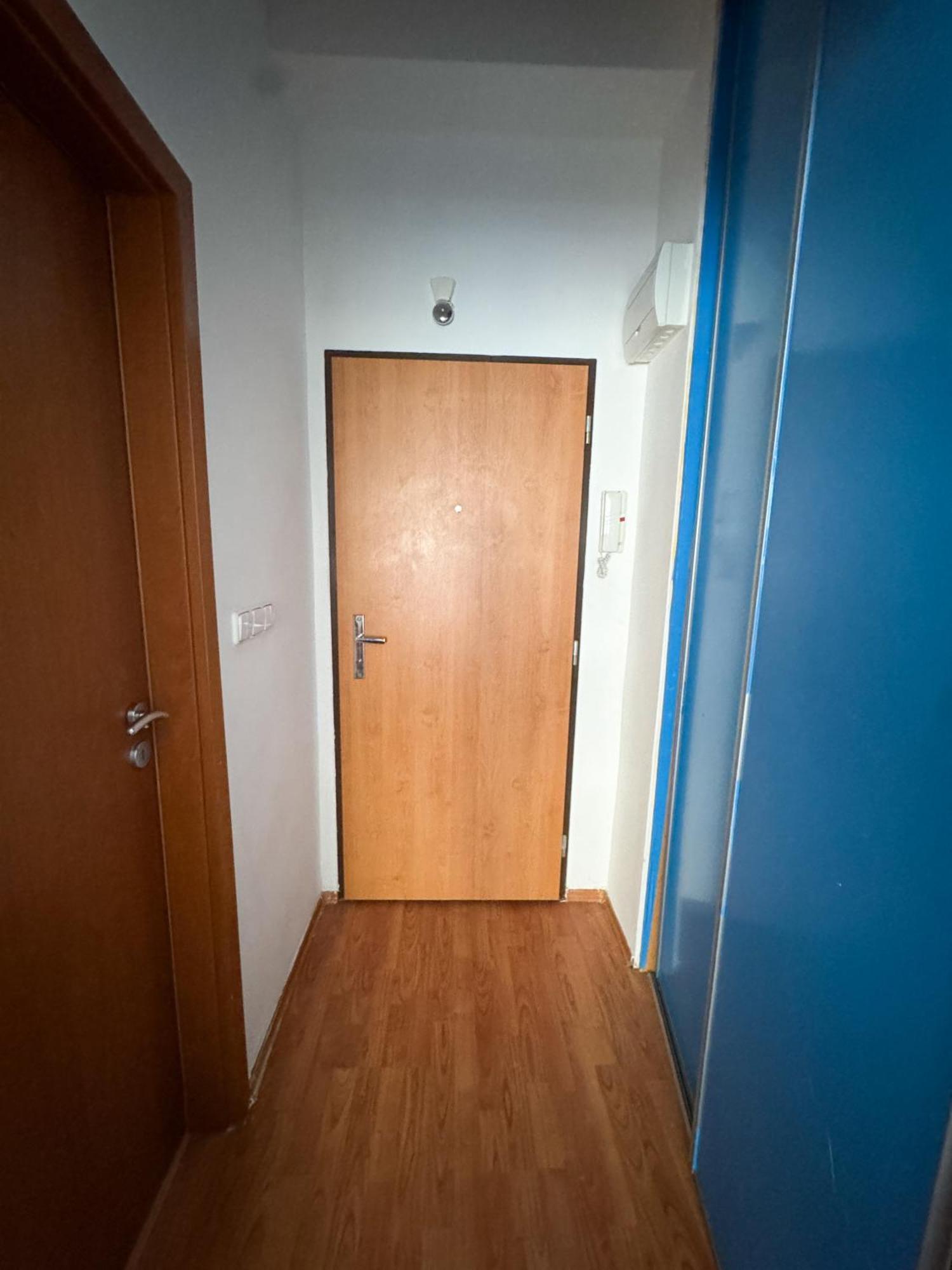 Old Town Cozy Studio In City Center Братислава Екстериор снимка